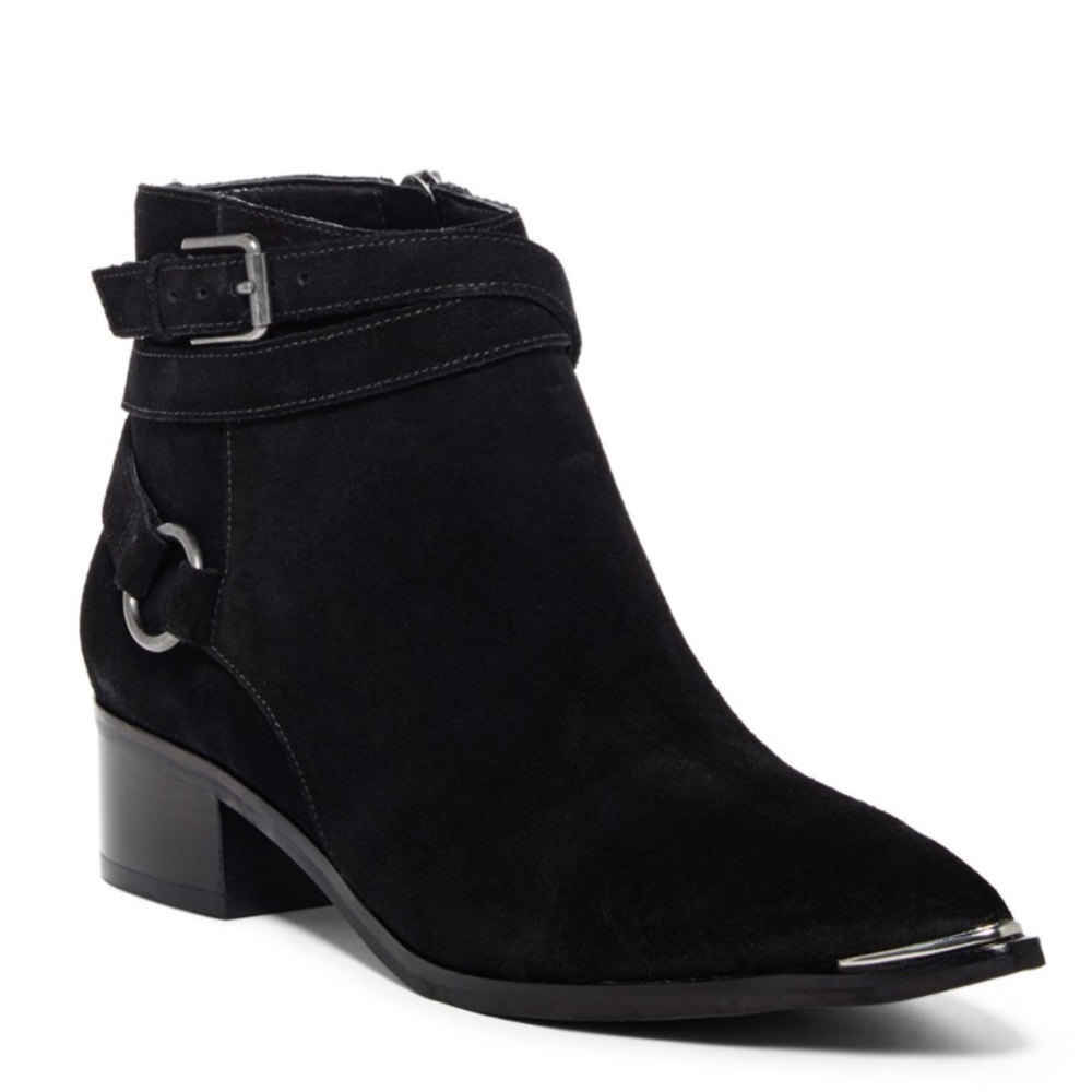 MARC FISHER POINTED HEEL